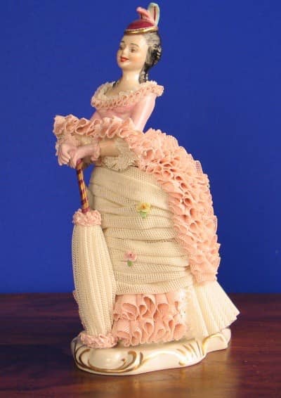 figurine
